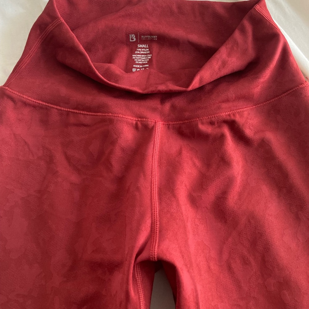 Buffbunny confidential leggings